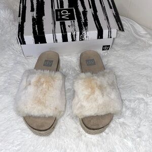 DV by Dolce Vita Wedge Shoes Super Soft